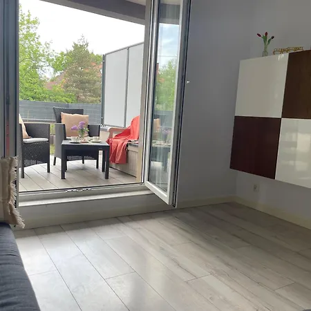 - W Domu - 130m2 Z Tarasem I Ogrodkiem 아파트 *