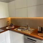 - W Domu - 130m2 Z Tarasem I Ogrodkiem * Wroclaw