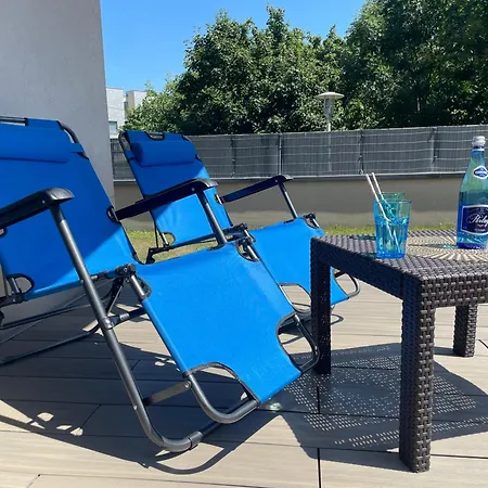 - W Domu - 130m2 Z Tarasem I Ogrodkiem 아파트