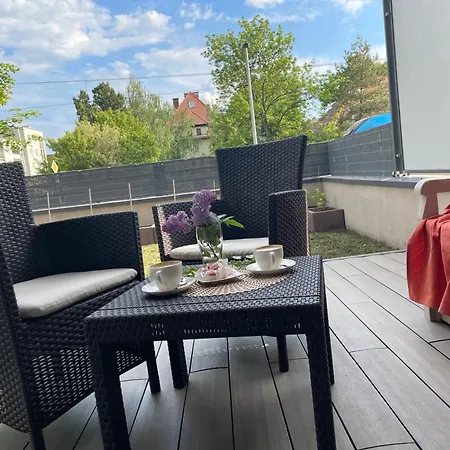 아파트 - W Domu - 130m2 Z Tarasem I Ogrodkiem 브로츠와프