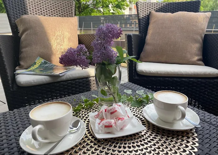 - W Domu - 130m2 Z Tarasem I Ogrodkiem * Вроцлав