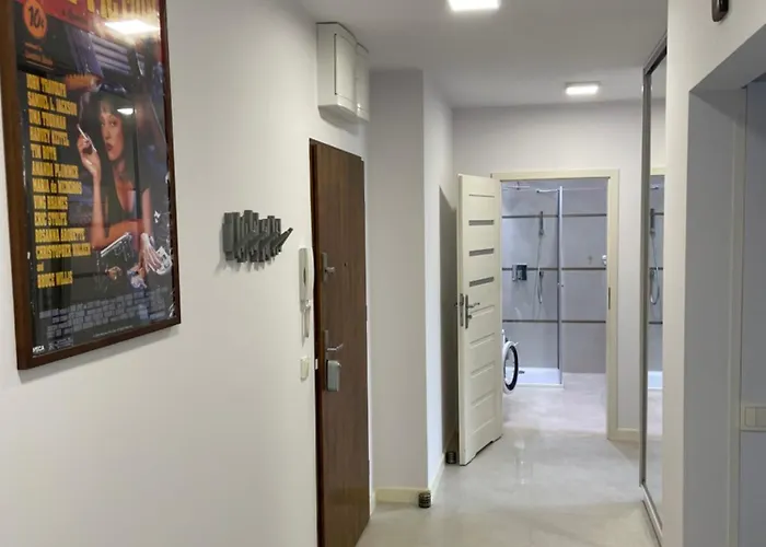 - W Domu - 130m2 Z Tarasem I Ogrodkiem *